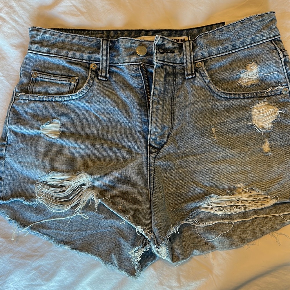 Lovers + Friends Jean shorts size 27